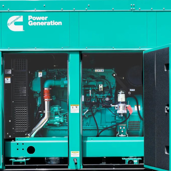 DC-3 remote hands team